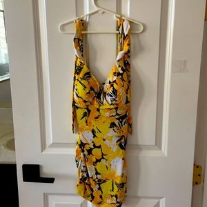 Very sexy little top by Cache